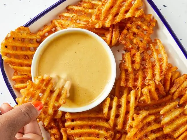 Snacks with sauces